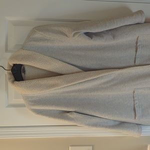 2X Eddie Bauer Camp Fleece Open Wrap . Cream